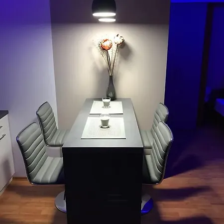 Blue Danube Apartment *