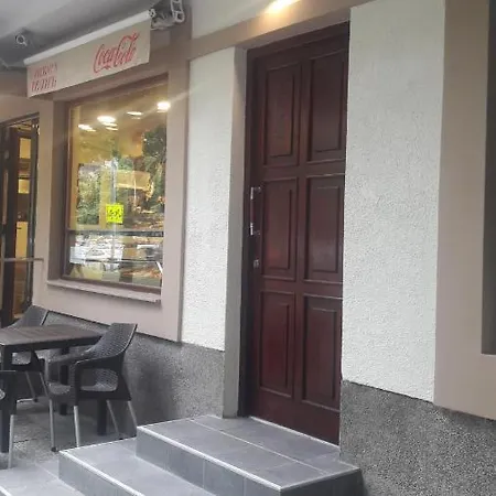 Blue Danube Apartment *